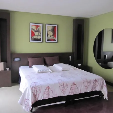 Uman Hotel -Motel- (Adults Only)-3