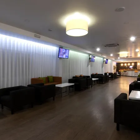 Luna Miramar Club-2