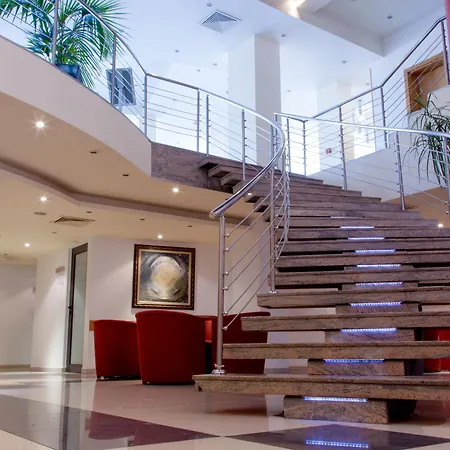 Triada Hotel-2