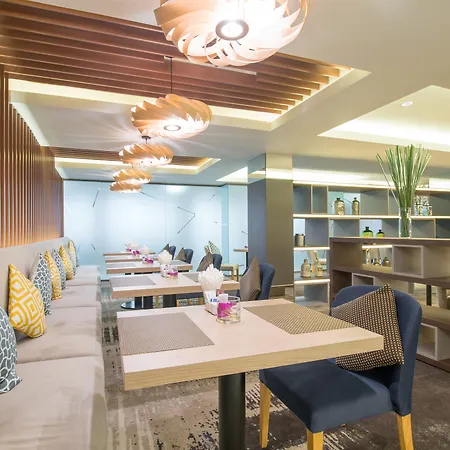 Eastin Grand Hotel Saigon-3
