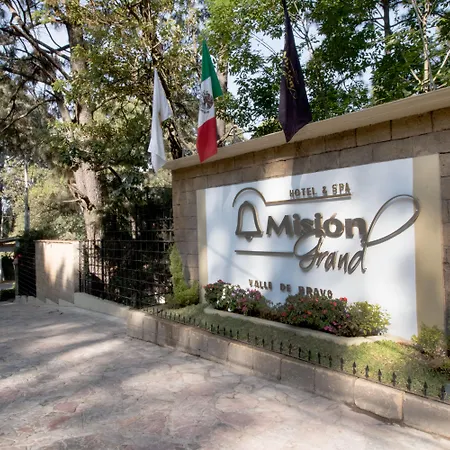 Hotel Mision Grand Valle De Bravo-3