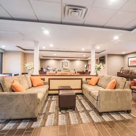 Comfort Inn & Suites Brattleboro I-91-2