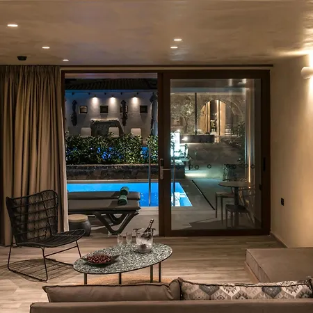 Petousis Hotel & Suites-2