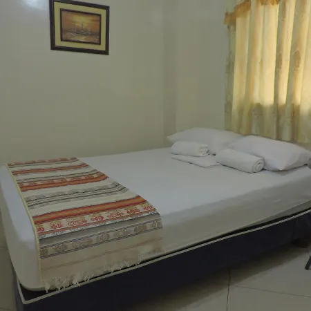 Hotel Jeshua Simmonds-2