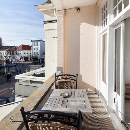 Hotel Grand Cafe Deight-2