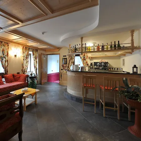 Hotel Il Maniero-3