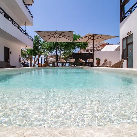 Hau Holbox, Oceanfront Boutique Hotel-3