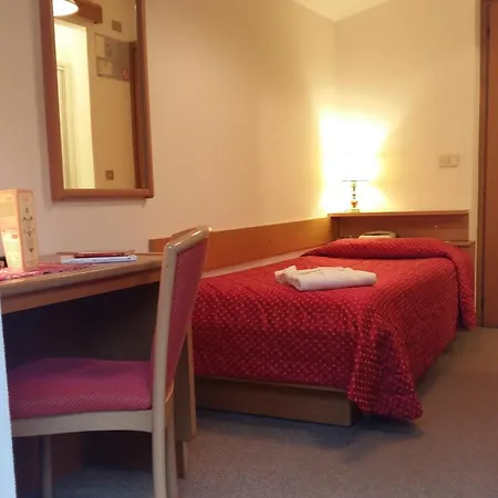 Hotel Cristallo-2