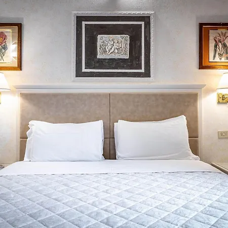 Hotel Alessandra-3
