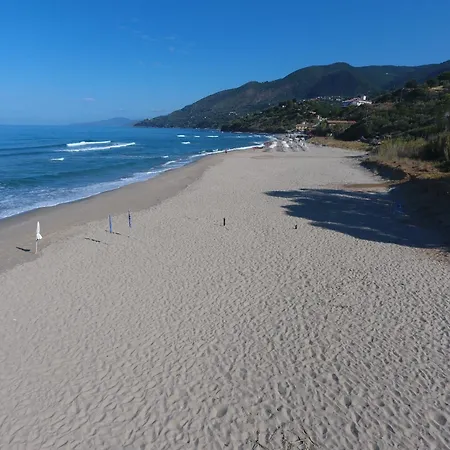 Residence Le Palme - Appartamenti sul mare - Spiaggia tra Palinuro e Caprioli-2
