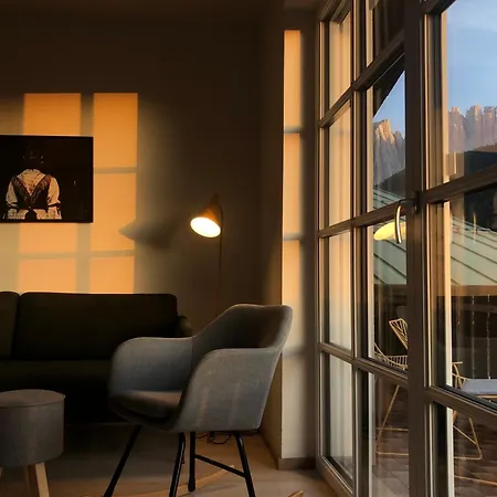 Stern B&B & Suite Apartments-3