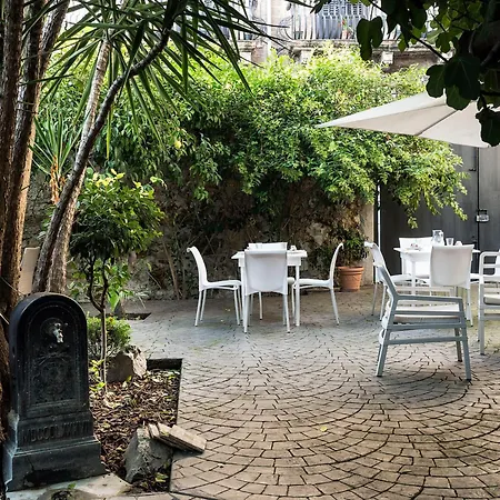 Il Giardino di Ballarò Boutique B&B-3