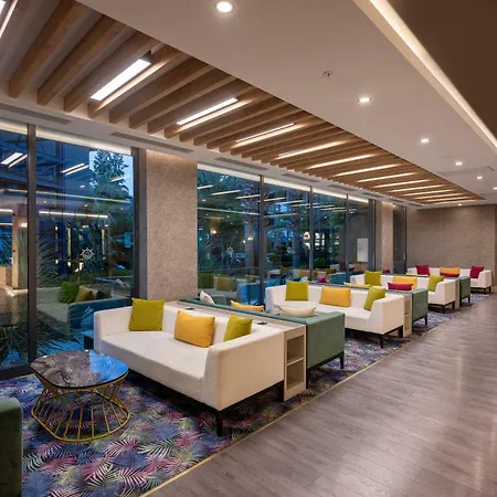Sailor'S Beach Club-3