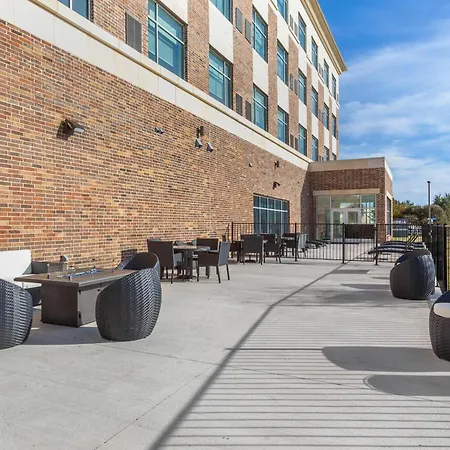 Cambria Hotel Plano - Richardson Garland-3