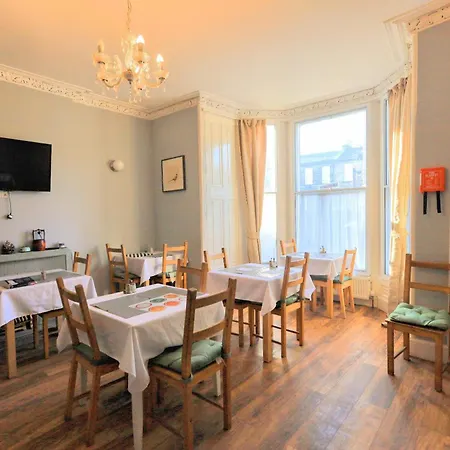Edinburgh Holiday Guest House-2