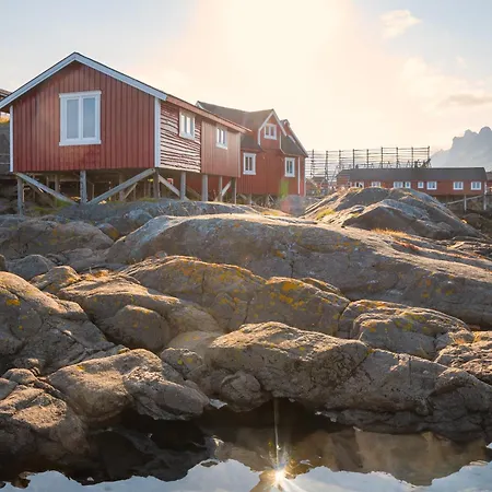 Svinoya Rorbuer-2