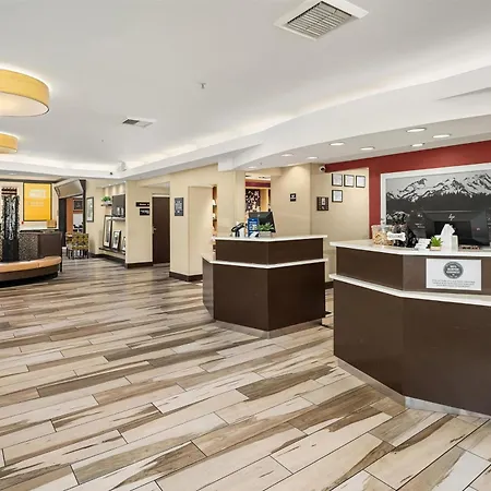 Hampton Inn & Suites Seattle North/Lynnwood-2