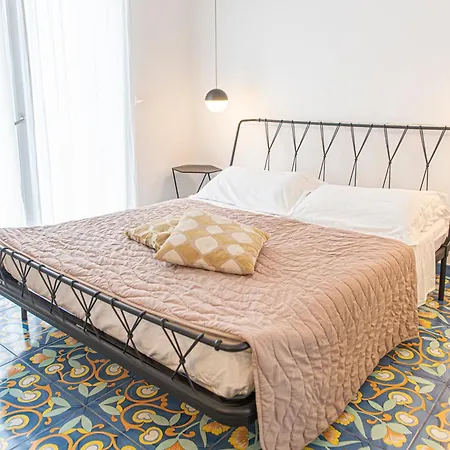 B&B Le Bateau Bleu (Adults Only)-3