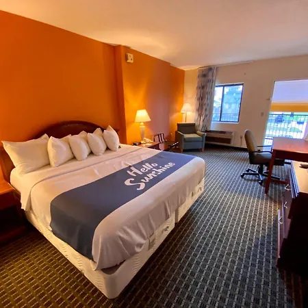 Days Inn By Wyndham Morehead-3