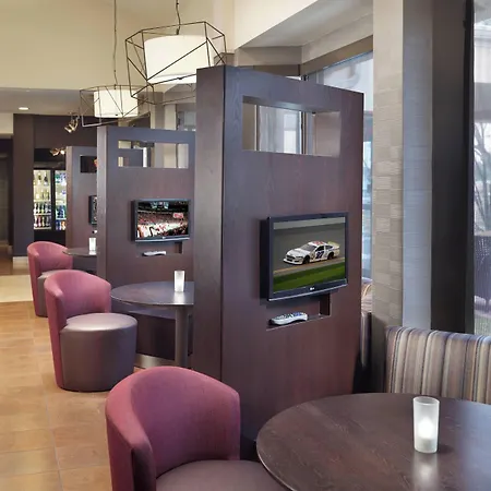 Courtyard By Marriott Raleigh Midtown-2