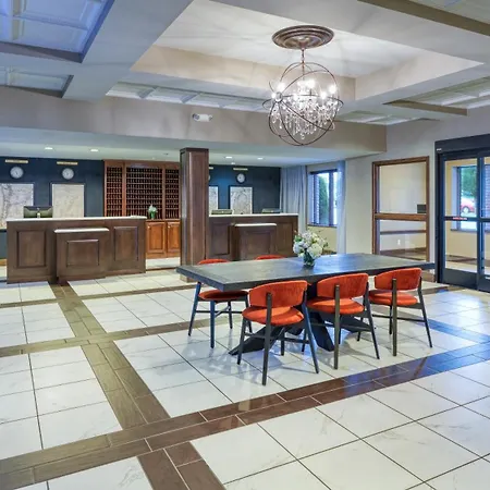 Doubletree By Hilton Port Huron-2