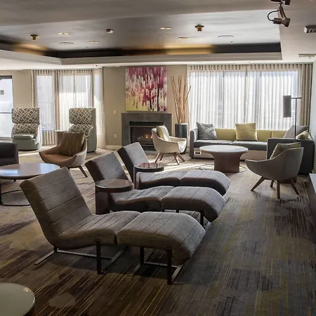 Courtyard By Marriott Norwich-3