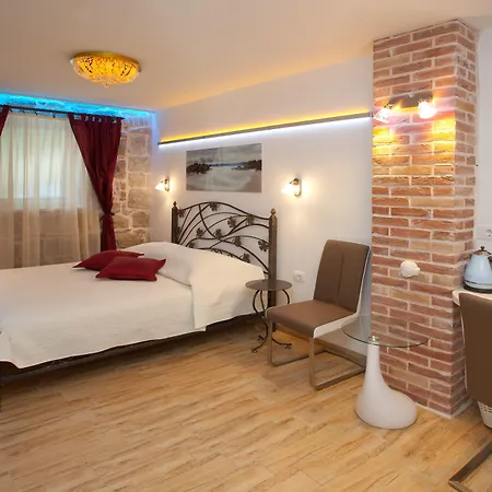 House Sandra-2
