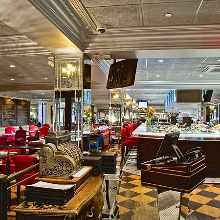 Hotel Chez Swann-2