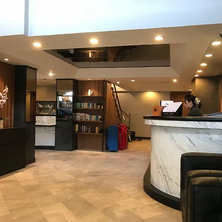 Maxim'S Inn-3