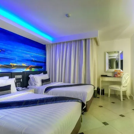 Aspira Skyy Sukhumvit 1-2