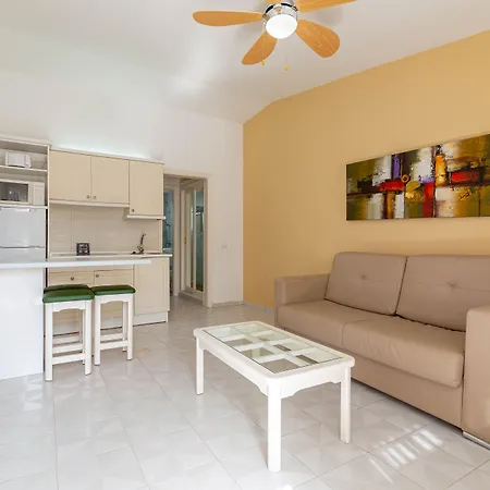 Vista Verde - Adults Only-2