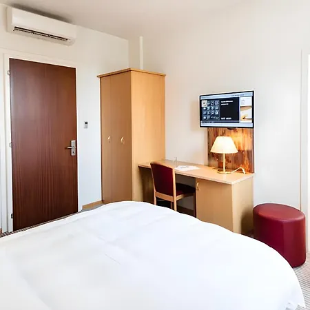 Central City Hotel Rochat-3