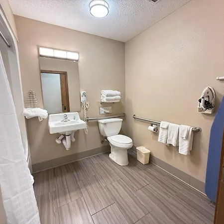 Surestay By Best Western Grove City-2