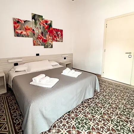 Hotel Ideal-3