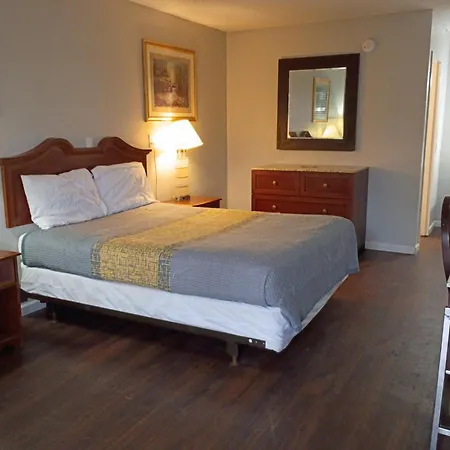Apm Inn And Suites-3