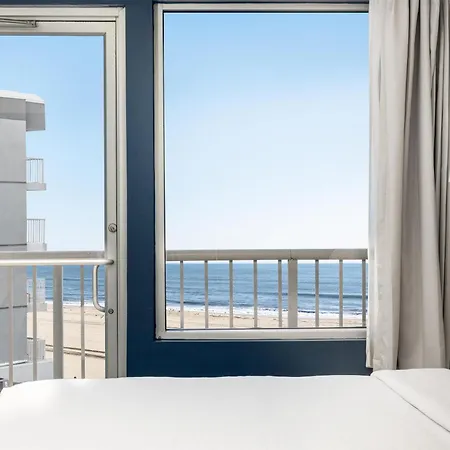 Spark By Hilton Virginia Beach Oceanfront-3