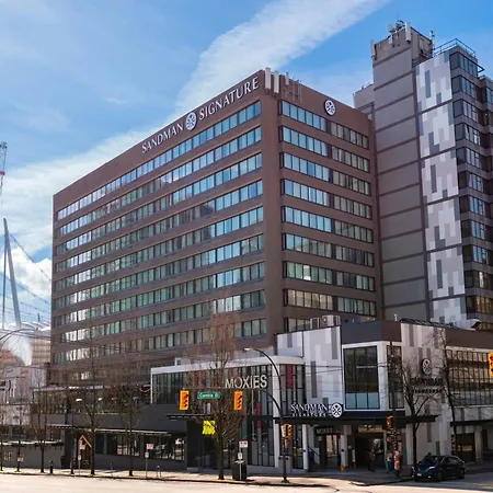 Sandman Signature Vancouver Downtown Hotel-3