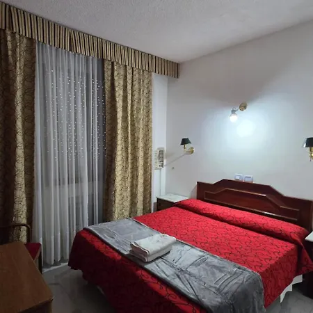 Hotel Tres Sargentos-2