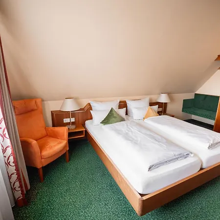 Hotel Weisses Lamm-2