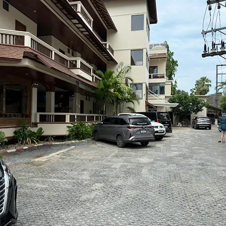 Thai House Beach Resort-3