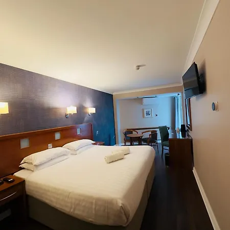 Imperial Hotel Galway-3