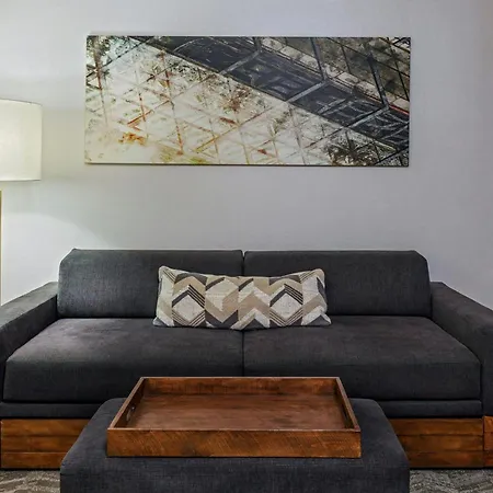 Springhill Suites By Marriott Norfolk Virginia Beach-3