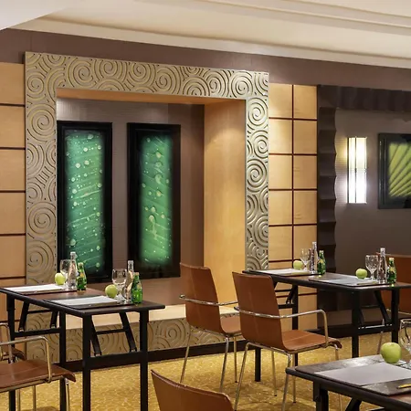 Anwar Al Madinah Moevenpick-2