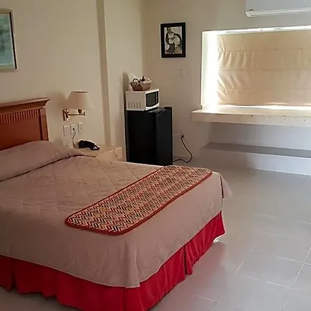 Hotel Y Suites Nader-3