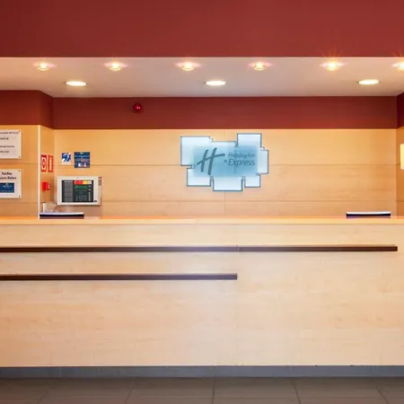 Holiday Inn Express Malaga Airport By Ihg-3