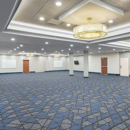 Courtyard By Marriott Hanover Lebanon-3