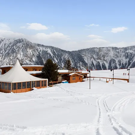Résidence Pierre&Vacances Premium Les Chalets du Forum-3