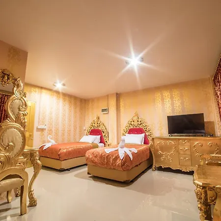 Nakaraj Princess Chiang Rai - Walking Street-2