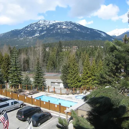 Tantalus Resort Lodge-2