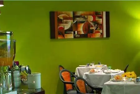 Hotel Valbom-2